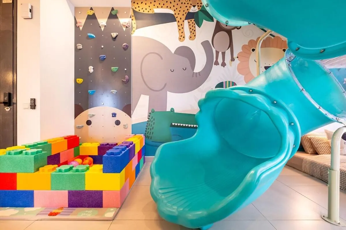 Apartment Kl No1 Kids Slides W Climbing Wall Kids Friendly Kuala Lumpur
